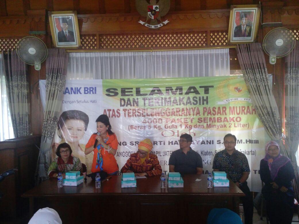  Politisi Golkar Ini Sukses Gelar Pasar Murah di Kampung Jokowi