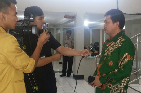 DPR Minta Biro Haji Berangkatkan WNI dari Filipina Dicabut Izinnya!