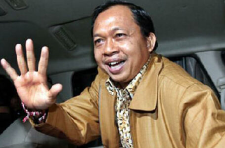 Gubernur Bali Wayan Koster Kengeluh Banyak Pedagang Masih Pakai Kantong Plasti