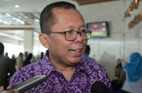 Tim Jokowi Ingatkan Kepala Daerah yang Ingin Dukung 01 Taati Aturan