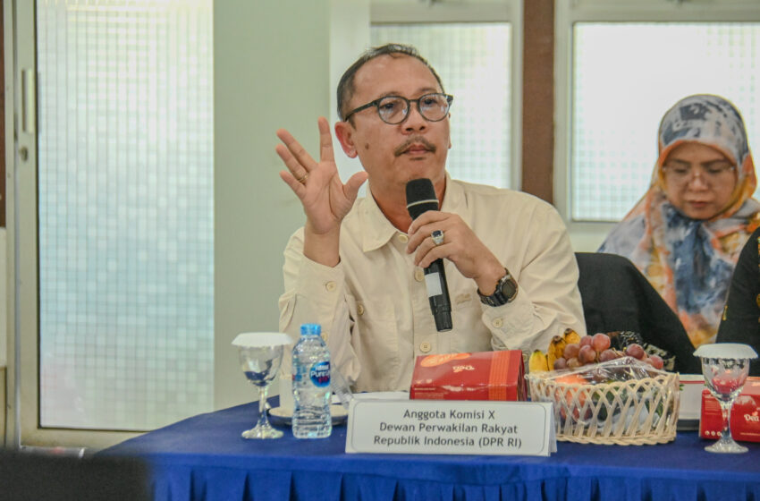  Muhammad Nur Purnamasidi: Kembalikan Urusan Pendidikan Jadi Kewenangan Pemerintah Pusat