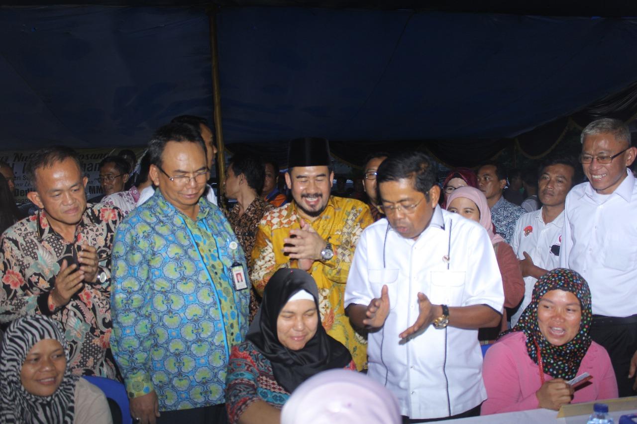  Mensos Salurkan Bantuan untuk Warga Cianjur