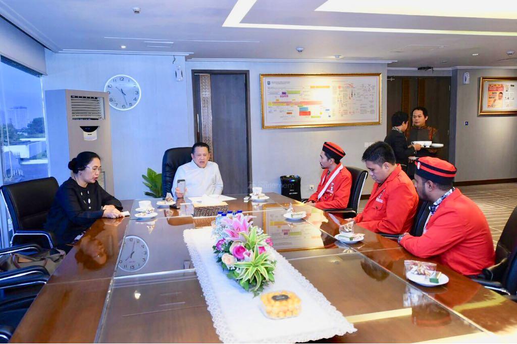  Ketua DPR Sebut UU ITE Belum Beri Perlindungan pada Data Pribadi Rakyat