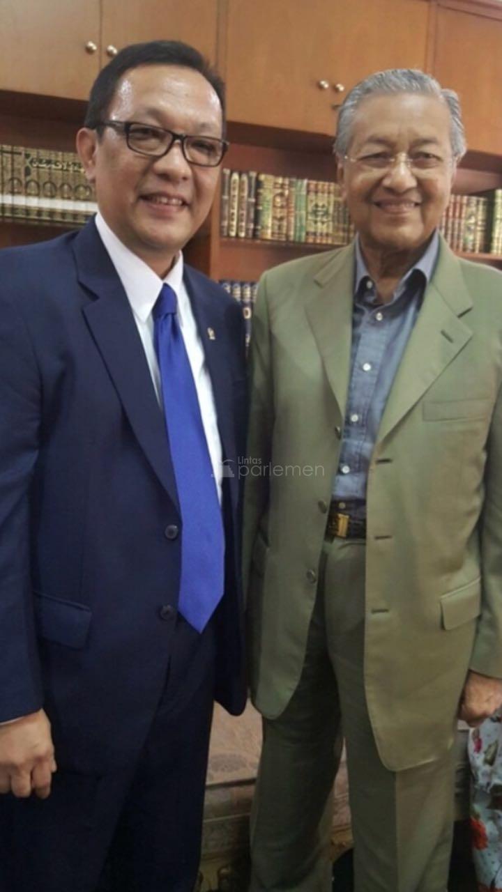  DPD RI: Luar Biasa Mahathir Muhammad, Sudah Usia 92 Tahun Masih Dapat Kepercayaan Rakyat Malaysia