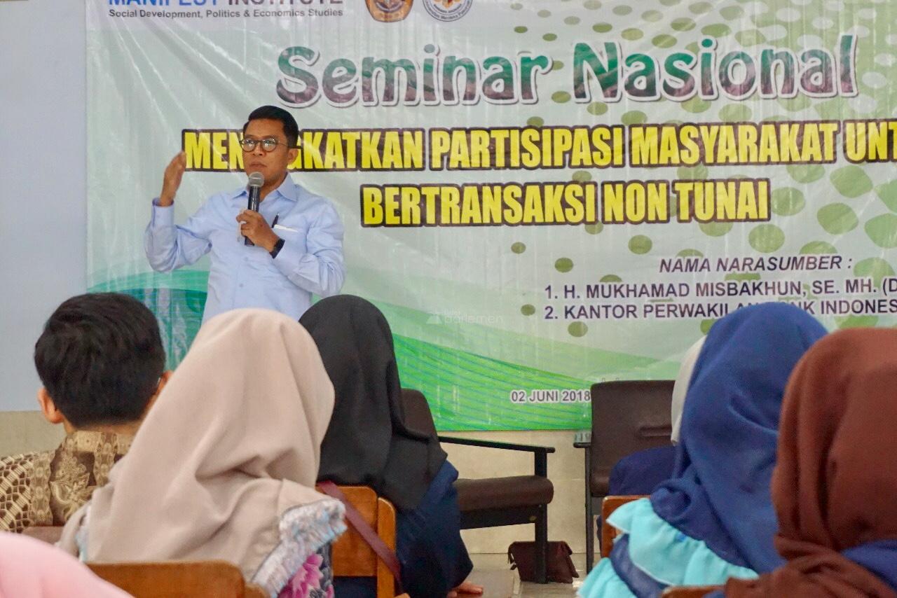  Dukung Program Jokowi dan BI, Misbakhun Ajak Mahasiswa Biasakan Bertransaksi Nontunai