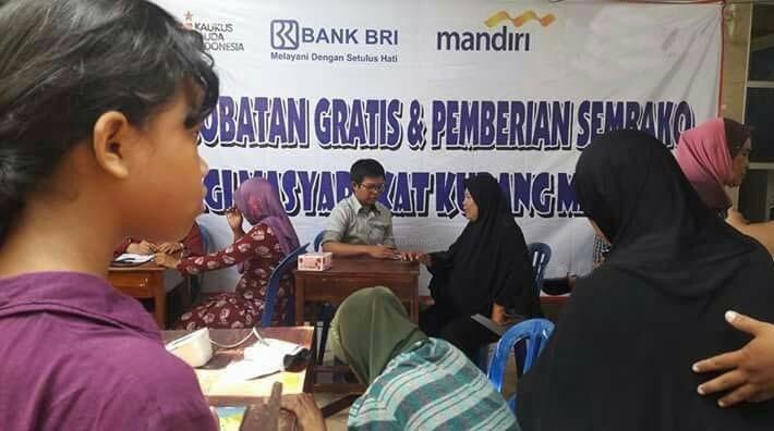  KMI Bersama Bank Mandiri dan BRI Gelar Pengobatan Gratis di Warakas Jakarta Utara