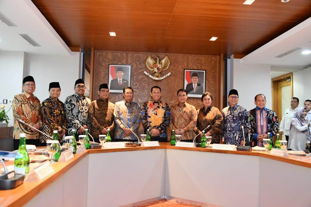  MPR Gelar Rapim Perdana, Ini Hasilnya