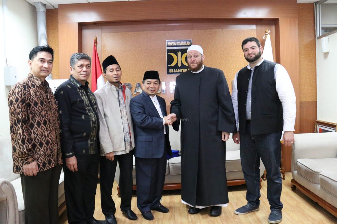  PKS Sambut Kunjungan Ketua Dewan Imam Nasional Australia