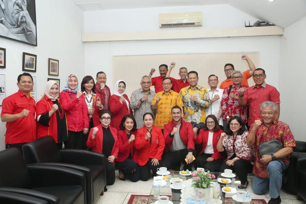 Bamsoet Dukung Keputusan pemerintah Soal Pembatalan Pemulangan WNI Eks ISIS