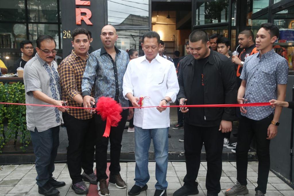 Bamsoet Apresiasi Usaha Kaum Milenial Majukan UMKM
