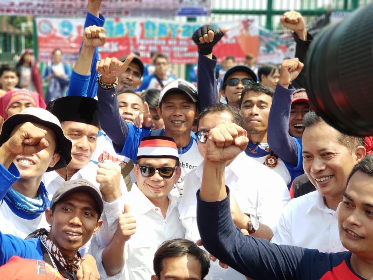  Terbukti Komitmen! Fraksi PKS Jaga Hak-hak Buruh di DPR