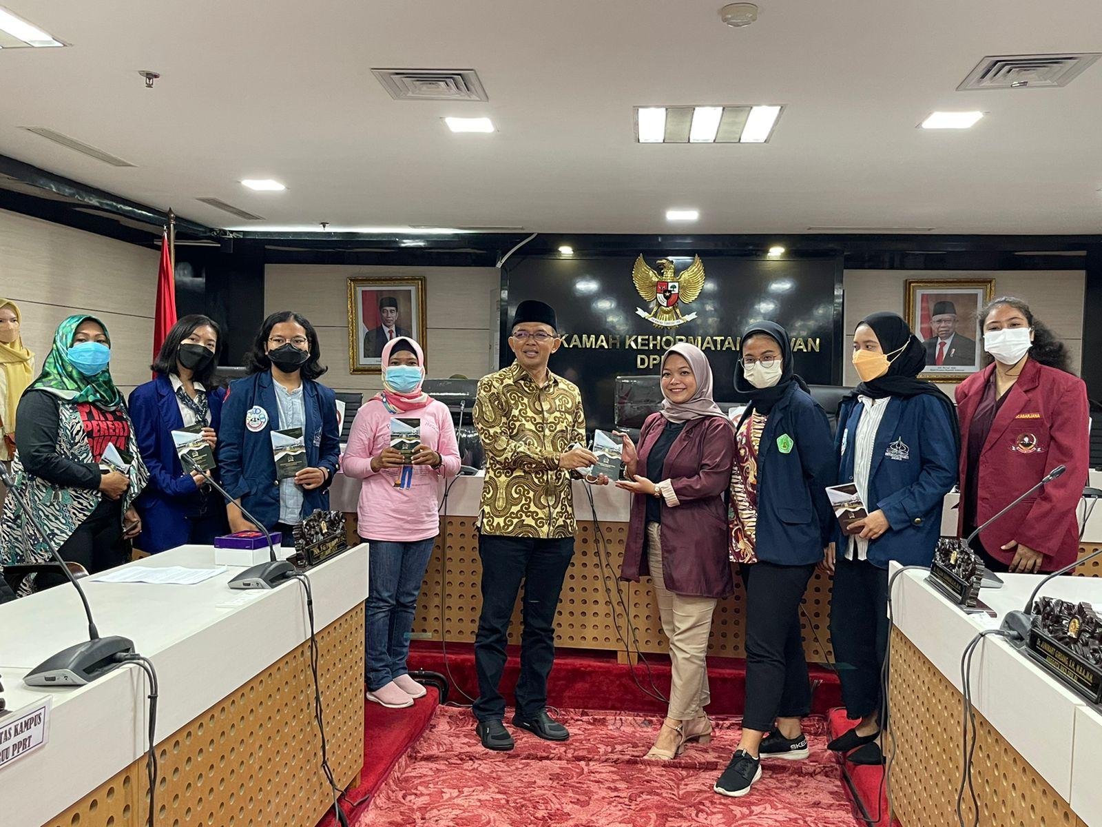  Komisi Liputan RUU PPRT: MKD Perlu Ingatkan Pimpinan DPR Agendakan RUU PPRT ke Paripurna DPR
