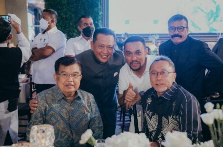 60 Tahun Ketua MPR RI Bamsoet: Jangan Remehkan Teman yang Jadi Anak Tangga Capai Kesuksesan