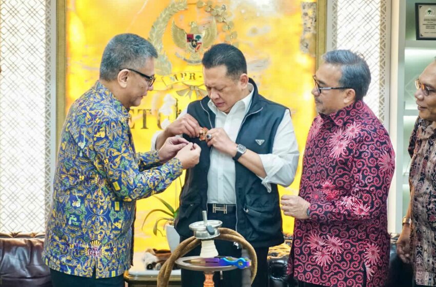  Terima Pengurus Alumni Doktor Hukum Unpad, Bamsoet Didapuk Jadi Ketua Dewan Pembina