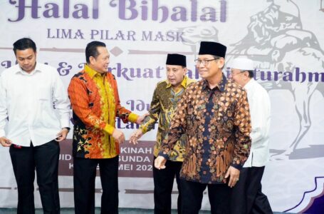 Bamsoet Hadiri Halal Bihalal Masjid Agung Sunda Kelapa Menteng: Ayo Optimalisasi Peran Masjid sebagai Pemberdaya Umat!