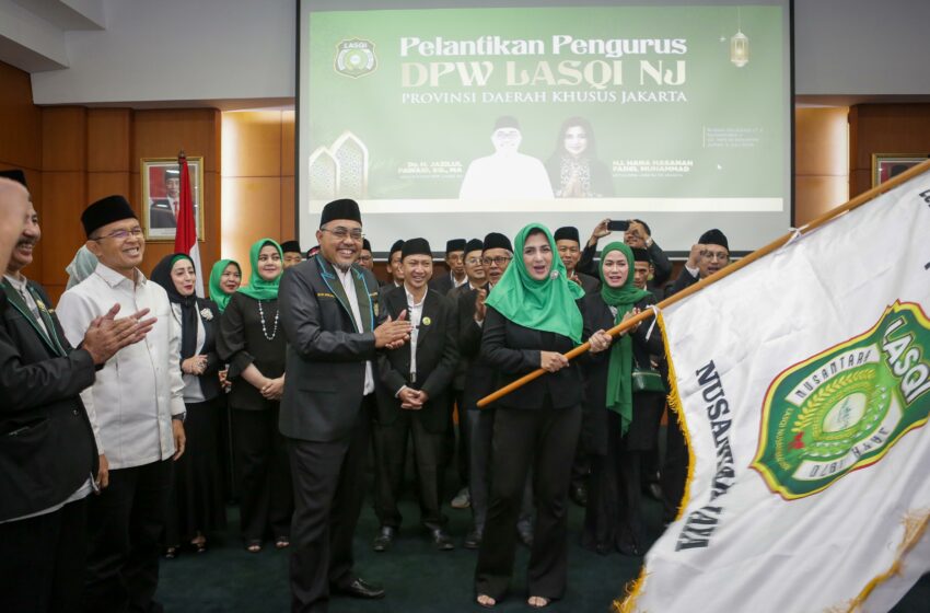  Musik di Mata Para Pengurus Lembaga Seni Qasidah Indonesia (LASQI)