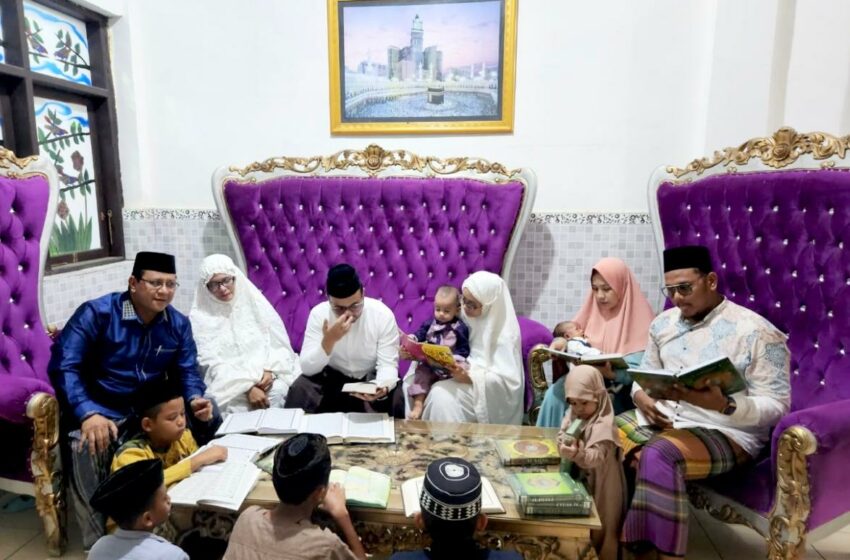  RUMAHKU SURGAKU: Harmoni Keimanan dan Kasih Sayang