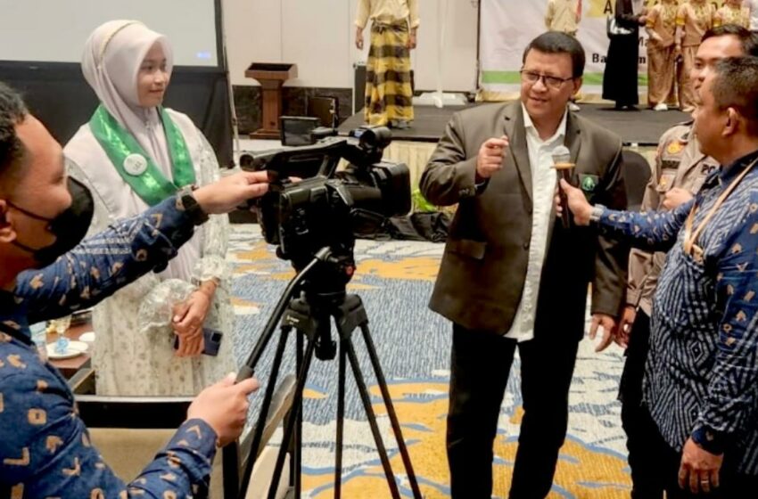  TUTUR KATA: Antara Berkah dan Petaka