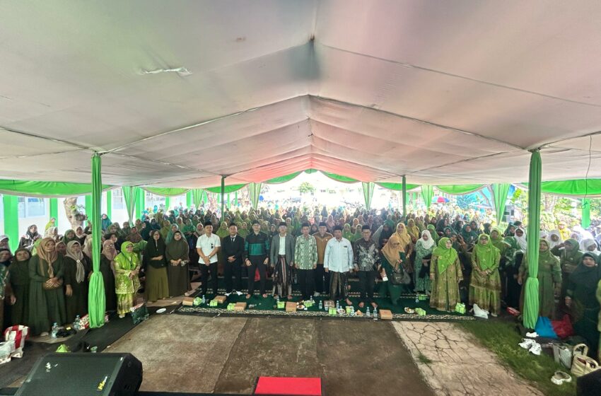 Lantik Pengurus Pesantren Mumtaz Mizani Subang, Kiai Maman Ingatkan Potensi Besar Industri Halal