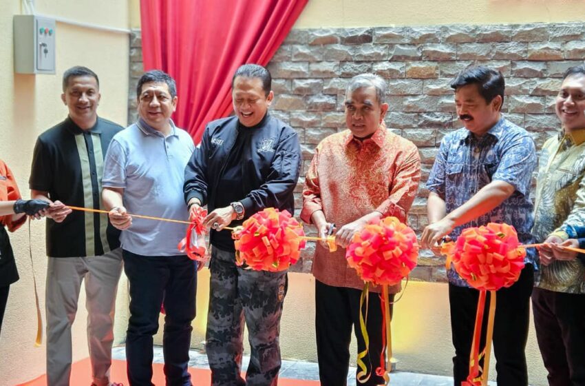  Hadiri Grand Launching ‘Cempe Senopati’, Bersama Ketua MPR RI Ahmad Muzani, Bamsoet Tegaskan Kuliner Daerah Pilar Identitas Bangsa di Tengah Gempuran Kuliner Asing