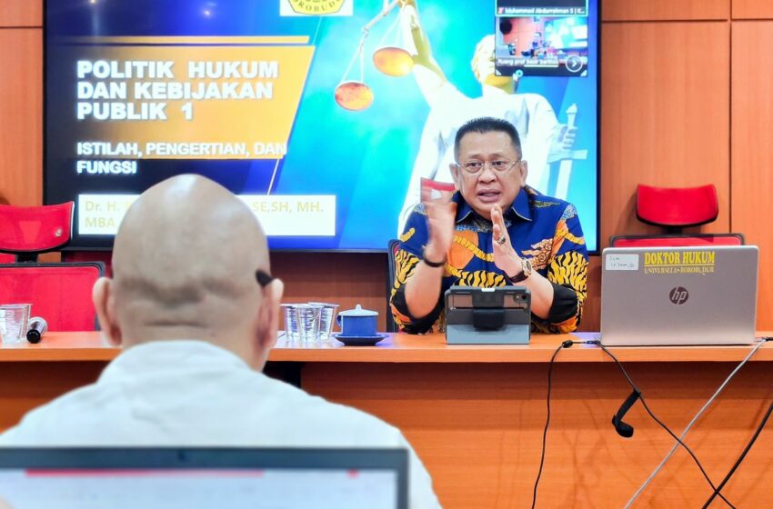  Beri Kuliah Program Doktor Ilmu Hukum, Bamsoet Tegaskan Kembali Pentingnya Reformasi Internal Partai Politik