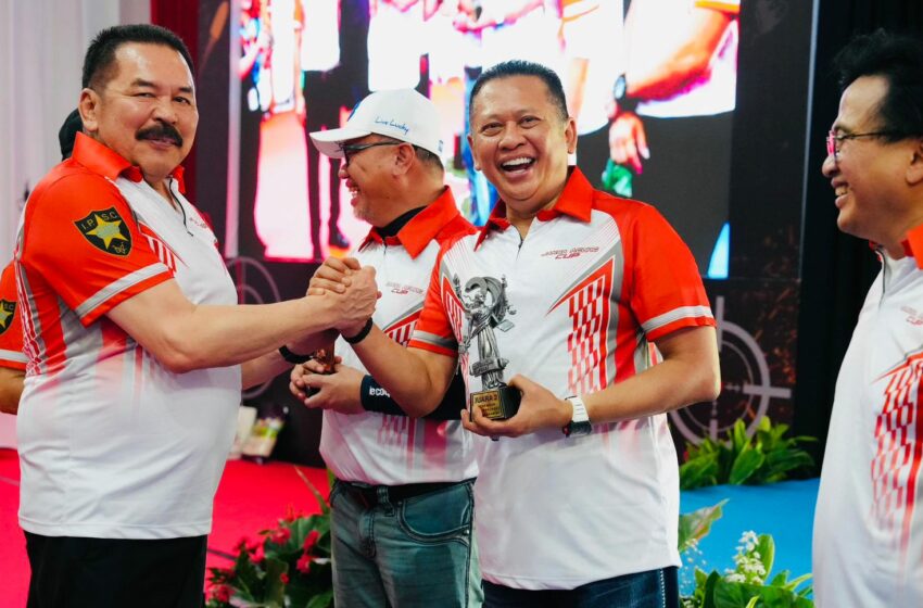 Bamsoet Juara II Kelas Eksekutif Lomba Menembak Jaksa Agung Cup 2025: Kita Harap Ini Dijadikan Sarana Solidaritas dan Pembentukan Karakter Penegak Hukum