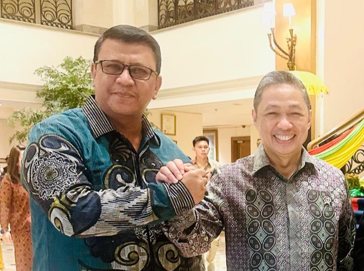  KETIKA NEW YORK MENANTANG WASHINGTON: Zohran Mamdani dan Revolusi Moral yang Mengguncang Nurani Dunia