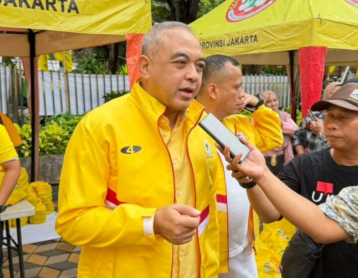  DPD Golkar DKI Jakarta Salurkan 6.100 Paket Sembako: Ini Bentuk Syukuran Gelar Pahlawan Soeharto…