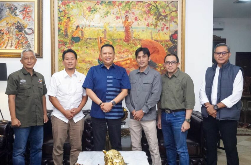  Ketum Tarung Derajat Umumkan Akan Gelar Kejuaraan Nasional Pelajar Tarung Derajat Kemenpora RI 2025 di Bandung