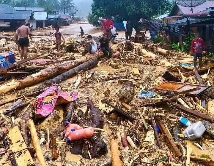  Ketika Alam Mengajari Bangsa Indonesia untuk Berlaku Jujur: Pesona Banjir Besar Akhir November di Sekujur Sumatera