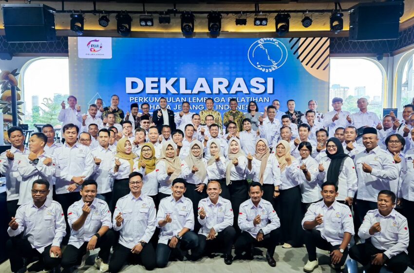  Bamsoet Dorong Perkumpulan Lembaga Pelatihan Bahasa Jepang Indonesia (PELBAJINDO) Cetak PMI Unggul Isi Kekosongan Tenaga Kerja di Jepang