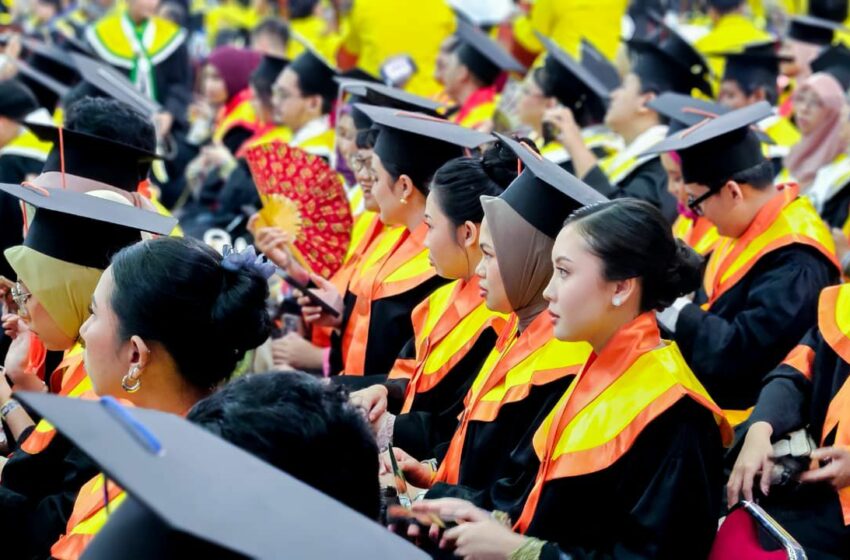  Hadiri Wisuda Sarjana Universitas Indonesia, Bamsoet Optimis Pertumbuhan Ekonomi Mampu Lampaui Target