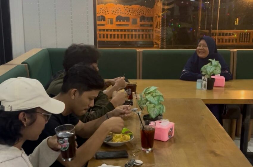  Tetap Peduli di Bulan Suci: Program Makan Gratis Mahasiswa Terdampak Bencana di Jember Terus Berlanjut