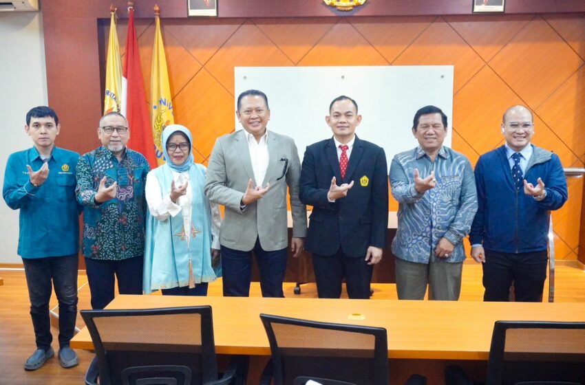  Uji Sidang Tertutup Program Doktor Ilmu Hukum Universitas Borobudur, Bamsoet Dorong Perubahan Regulasi Bagi Pengemudi Tranportasi Online