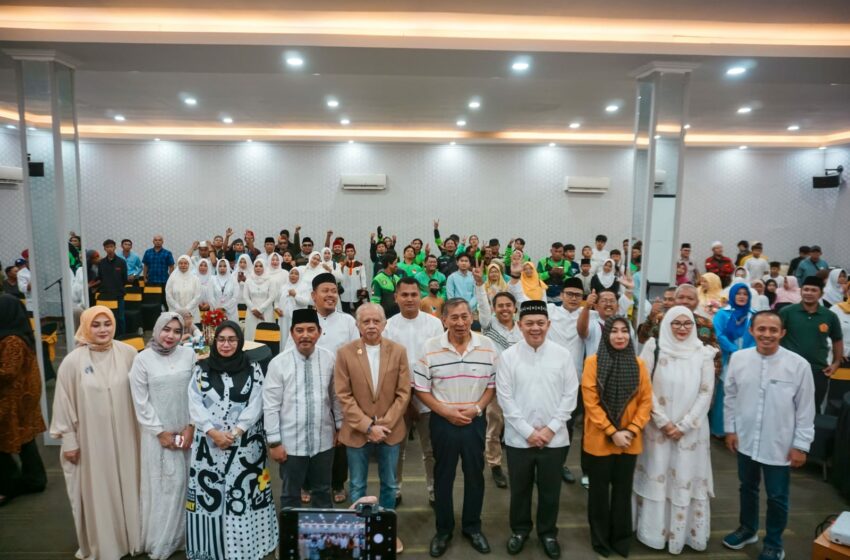  Ramadhan Penuh Kepedulian, MKGR Karawang Gelar Buka Puasa Bersama Ojol dan Santuni Anak Yatim