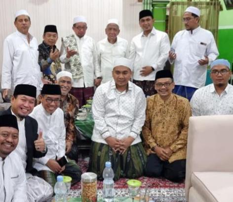  DR Salim Gelar Silaturahim ke Habib Anis Pati dan Keluarga Besar Kiai Maimoen Zubair Rembang