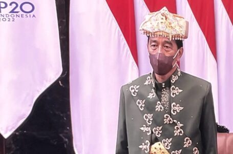 Sidang Kemerdekaan, Jokowi Kenakan Pakaian Adat Bangka Belitung