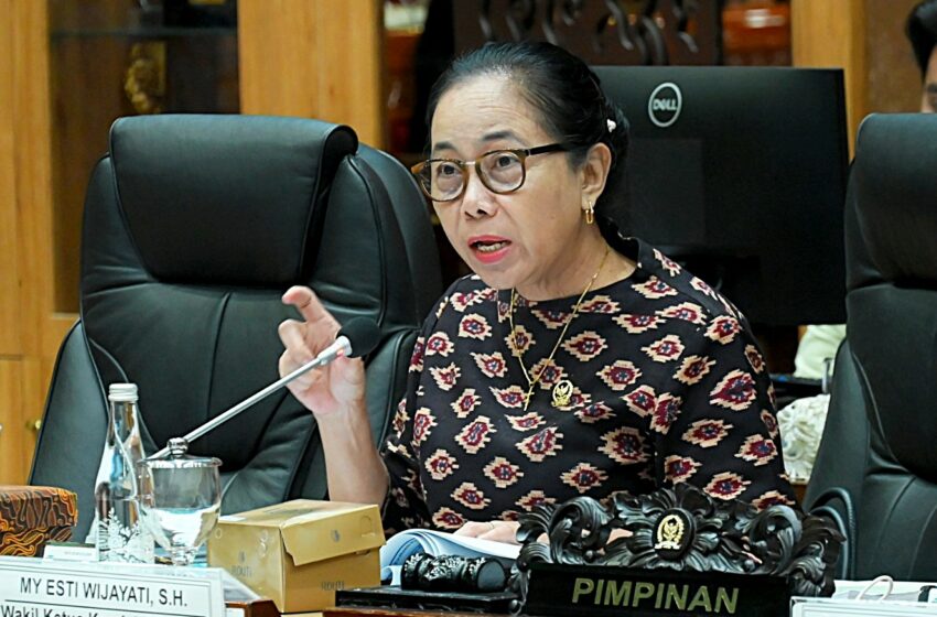  My Esti Wijayanti Minta Pemerintah Tindak Tegas Pelaku Kecurangan dari Seleksi Penerimaan Murid Baru (SPMB) di Daerah