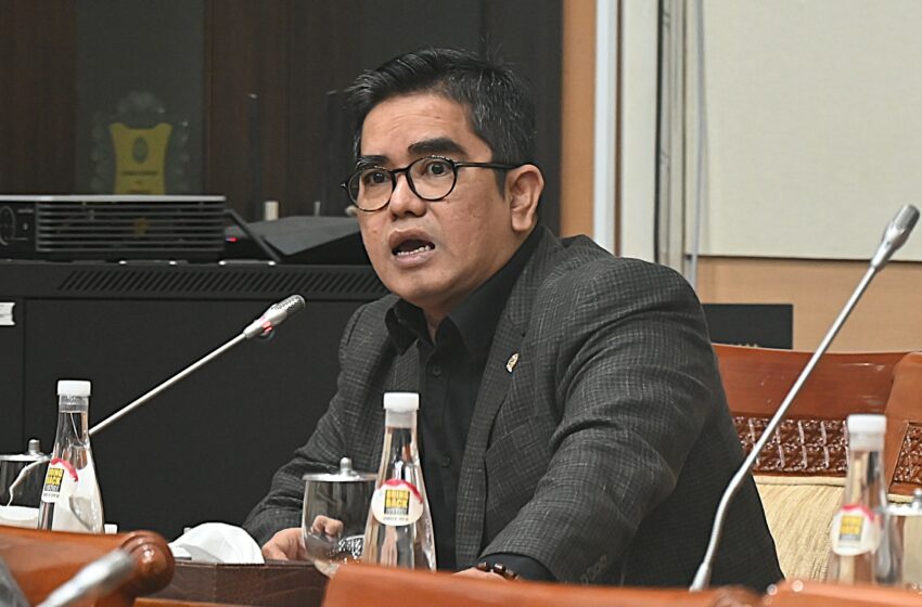  Nasyirul Falah Amru Kritik Sikap Joko Widodo soal UU KPK: Jangan Lempar Tanggung Jawab ke DPR