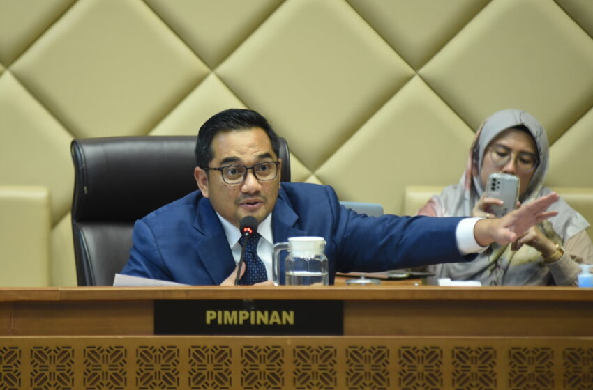 81 Pengawas Pemilu Meninggal Dunia: Ketua Komisi II DPR RI Muhammad Rifqinizamy Karsayuda Berduka…