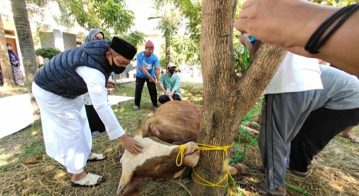  Relawan KITA Salurkan Daging Qurban untuk Warga Terdampak Pandemi Covid-19