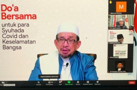 Doa Bersama Fraksi PKS, Dr Salim: Pandemi Covid-19 Harus Mampu Menumbuhkan Solidaritas Sosial Nasional