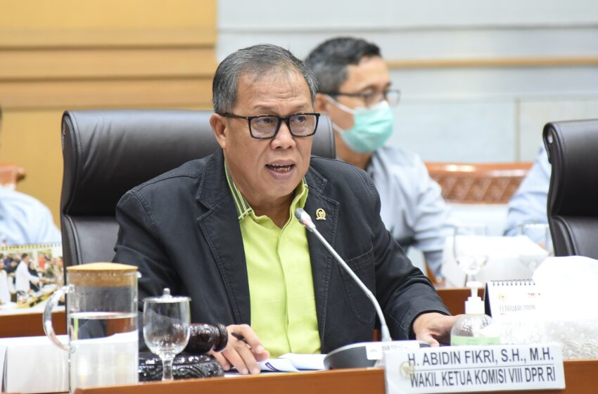  Abidin Fikri Minta Pemerintah Bergerak Cepat Atasi 58 Ribu Jemaah Umrah Terdampak Konflik Timur Tengah