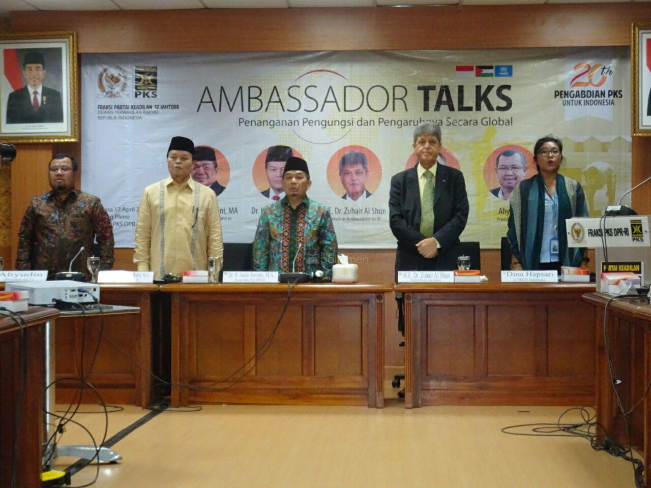  PKS Gelar Ambassador Talks: Penanganan Pengungsi dan Pengaruhnya