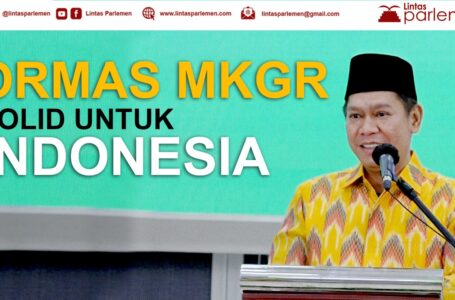 Semangati Kader Ormas MKGR! Adies Kadir Beri Hadiah Langsung 4 Provinsi Terbaik