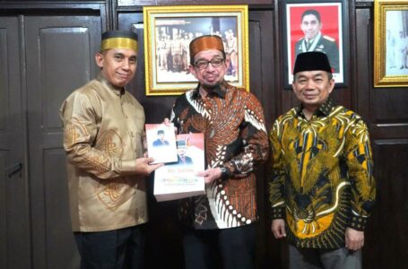 Dr. Salim Bertemu Panglima Kodam XIV/Hasanuddin, PKS dan TNI Komitmen Jaga NKRI