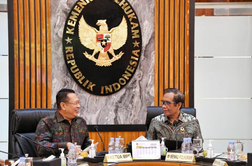  Ayo Realisasi Pendidikan dan Kesehatan Gratis bagi Rakyat Papua