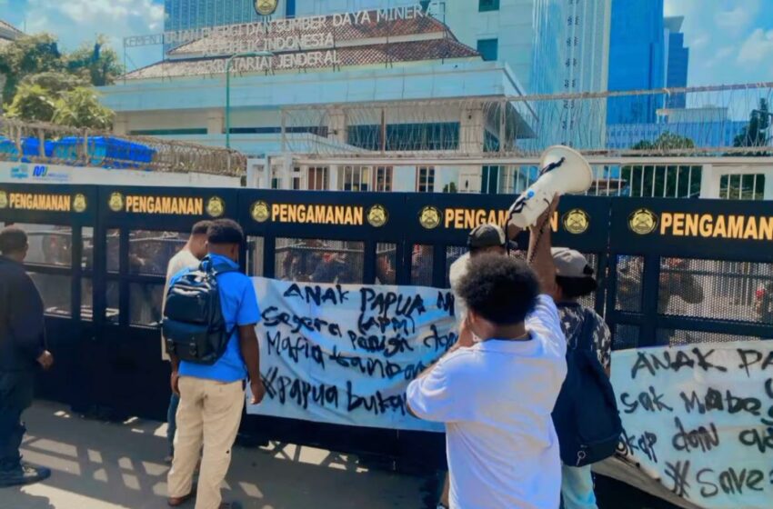  Anak Papua Menggugat (APM) Gelar Aksi Unjuk Rasa: Sampaikan Tuntutannya soal Raja Ampat…