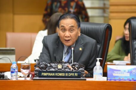 Bambang Pacul: Komisi III DPR RI Segera Rapat Bahas Pembentukan Panja Netralitas Polri di Pemilu 2024