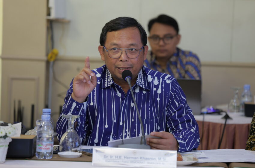  Herman Khaeron Pimpin Kunjungan ke PTPN Medan: Kita Perlu Evaluasi Perjanjian dan Model Bisnis yang Dijalankan dengan Pihak Ketiga